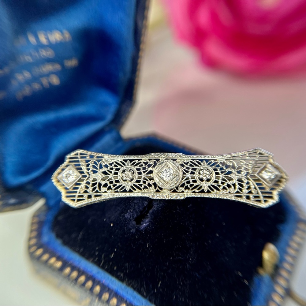 Antique White Gold Old European Cut Diamond Bar Pin Brooch